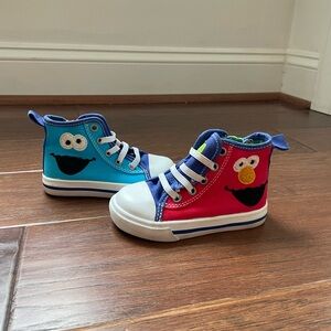 Sesame Street toddler sneakers